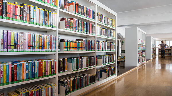 Stadtbibliothek Lörrach Stadtbibliothek<br>
Lörrach